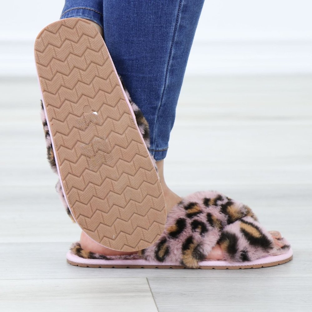 Cross Strap Leopard Blush Pink Puff Fuzzy  Fluffy Slip On Plush Slippers - Picture 8 of 13